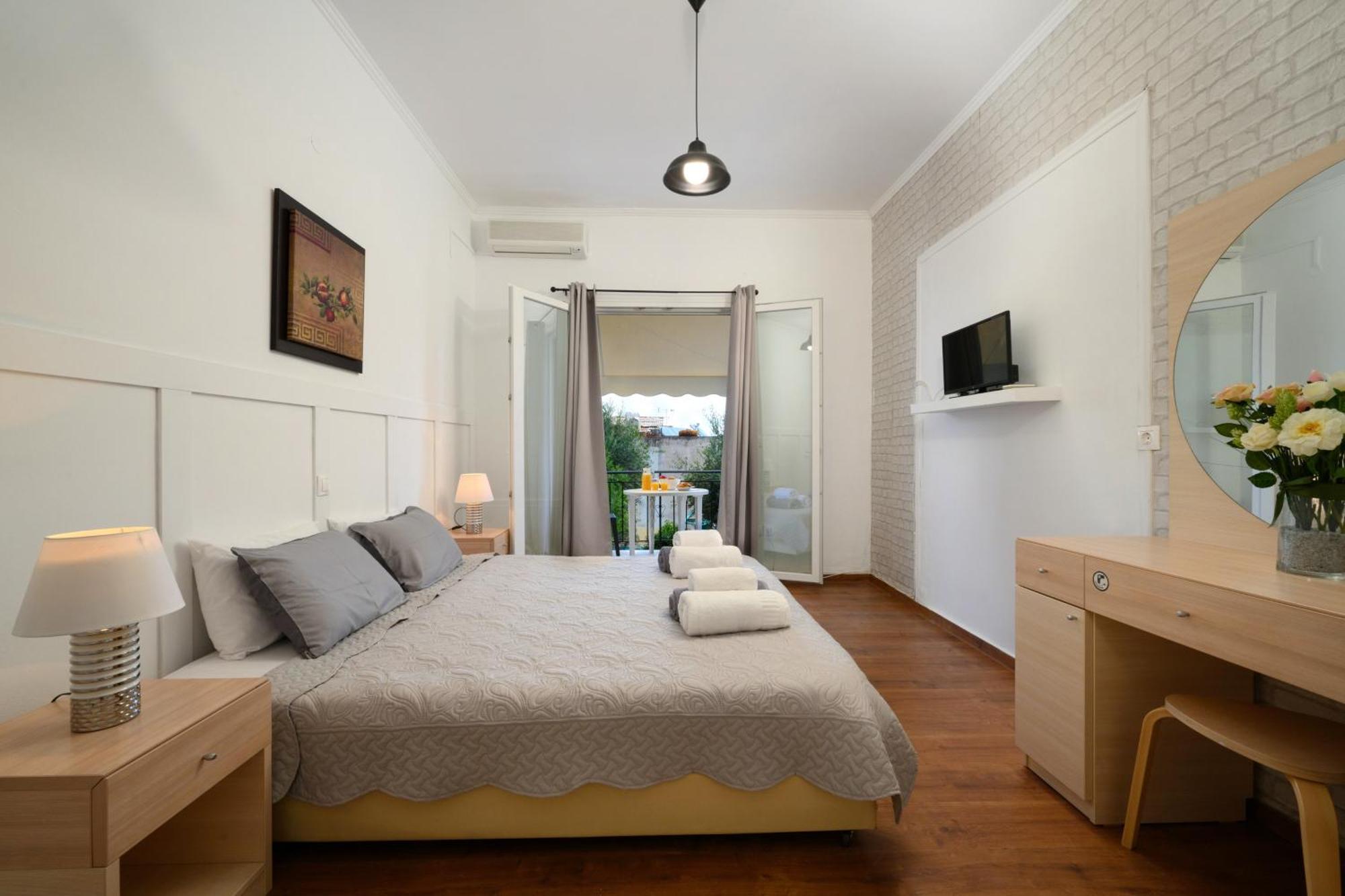 Olive Grove Poolside Apartments Benitses  Eksteriør bilde